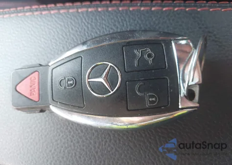 2014 Mercedes-Benz C 250 из США, поврежденный, VIN WDDGJ4HB7EG204436